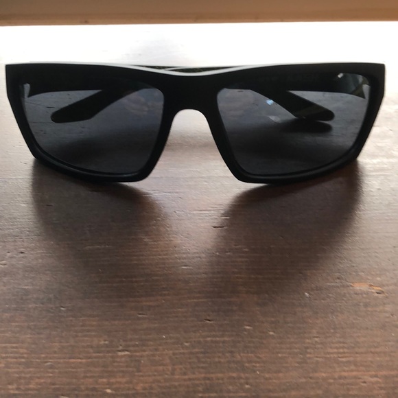 SPY Kash sunglasses - Picture 1 of 3